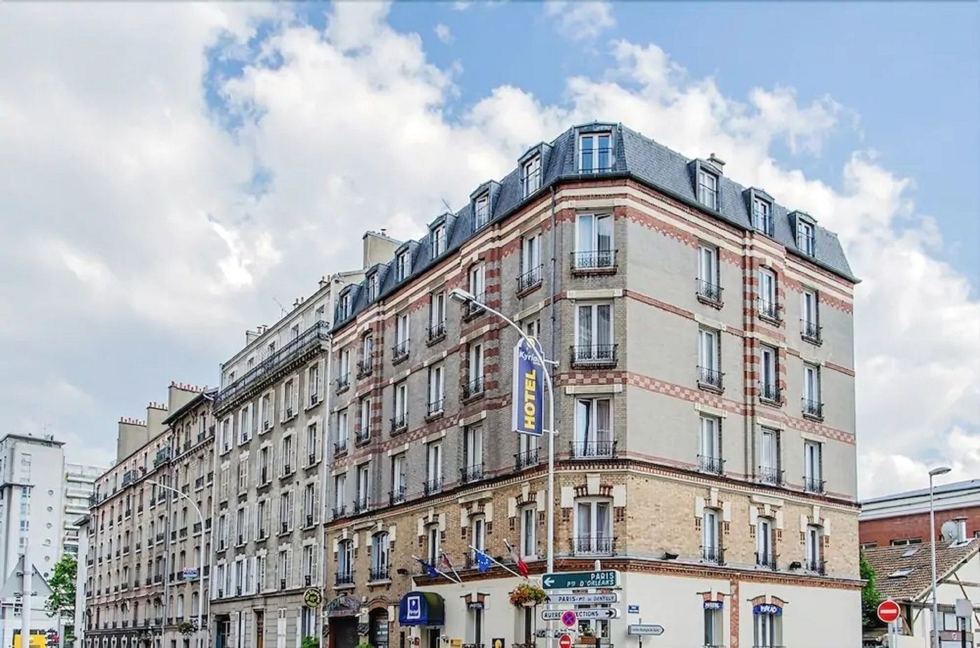 Arc-Paris-Porte-d-Orleans-General-view-2