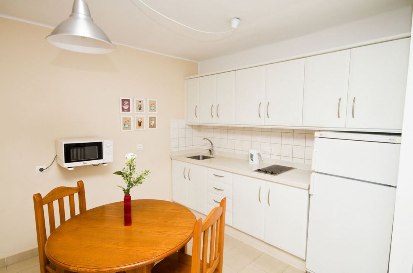 Parque Tropical Apartments