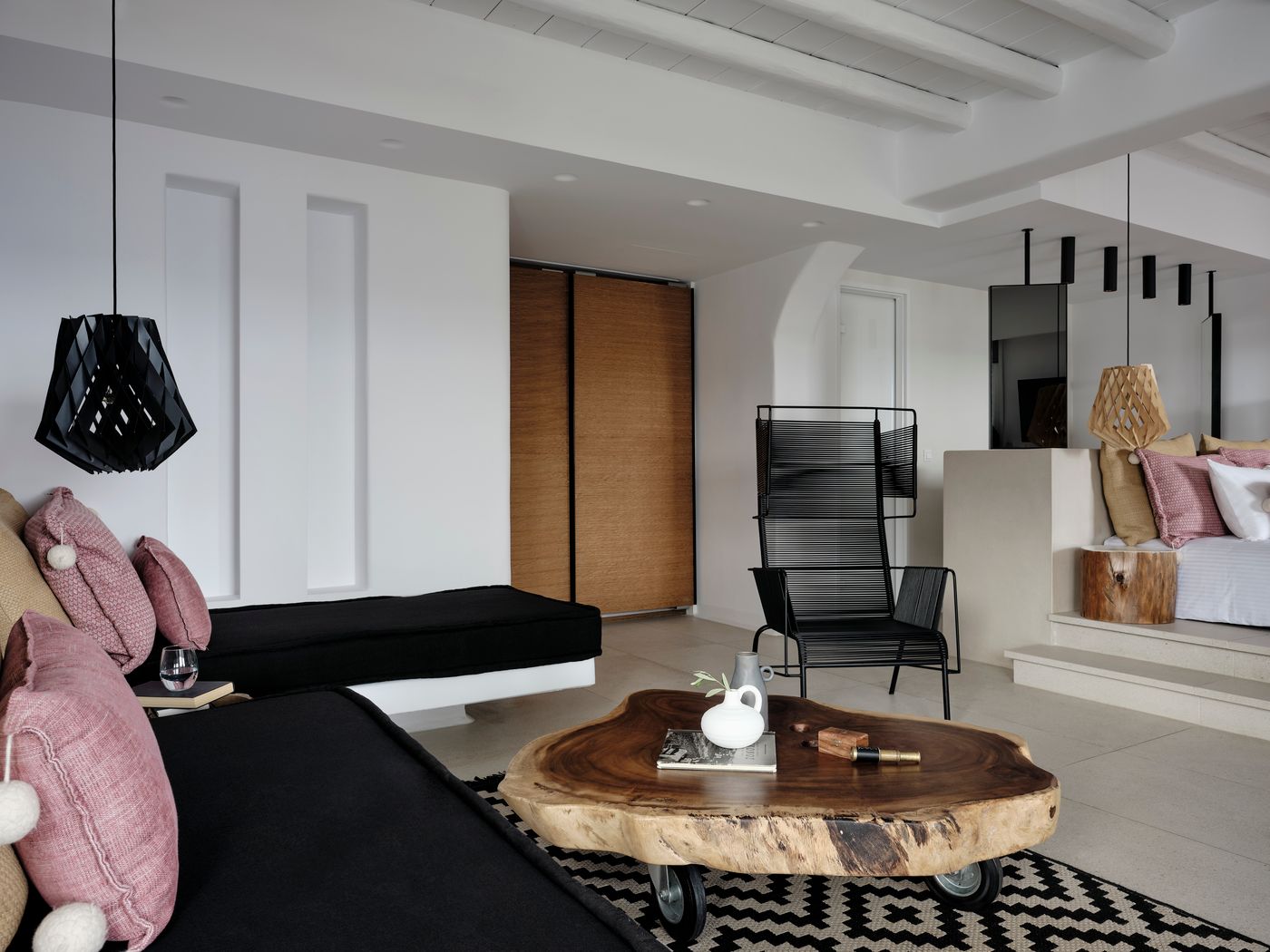 Mykonos-No5-Luxury-Suites---Villas-Room-35