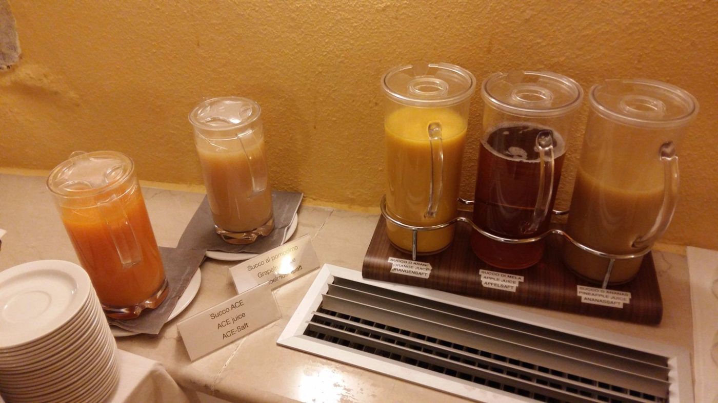 Portici - Romantik & Wellness-Italy-Riva del Garda TN-Bar-1