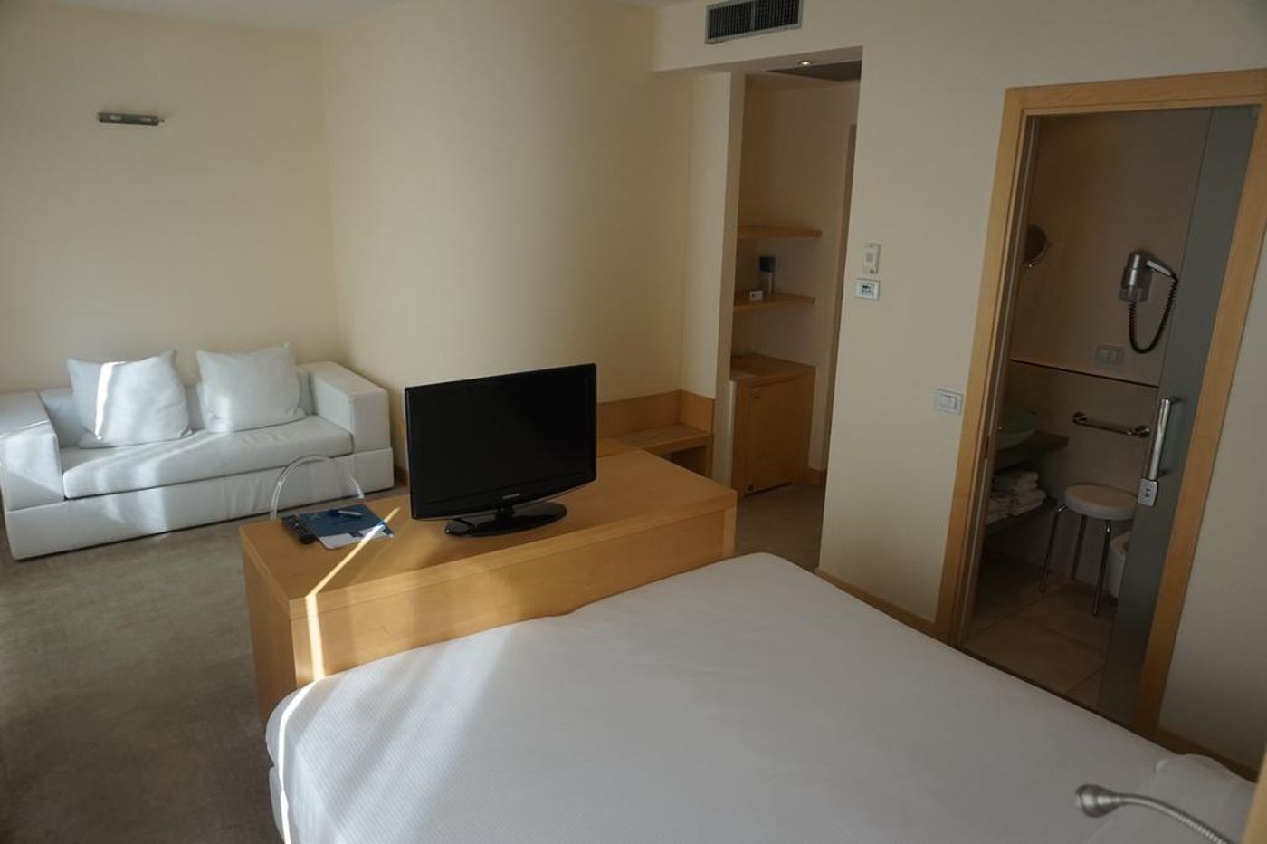 Leonardo-Boutique-Hotel-Rome-Termini-Room-32