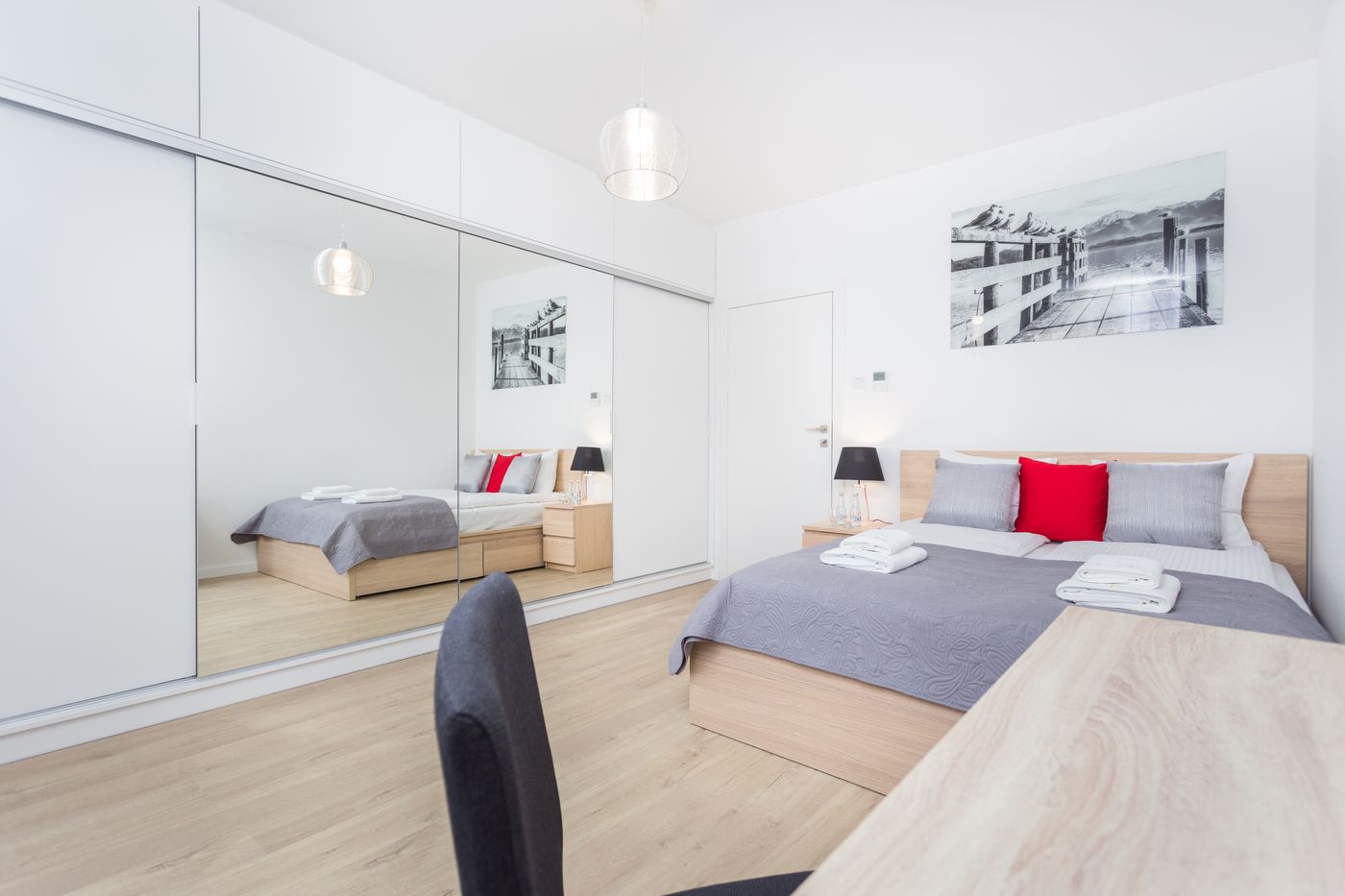 Apartamenty-InPoint-Central-Room-32