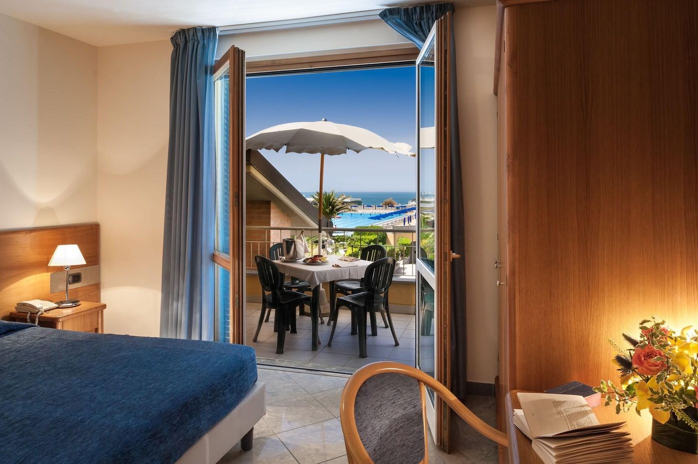 Residence Continental Resort-Italy-TIRRENIA -Room-8