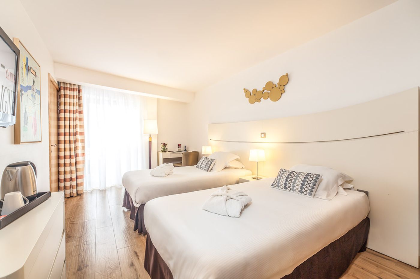 Montaigne & Spa - France - CANNES - Room - 8