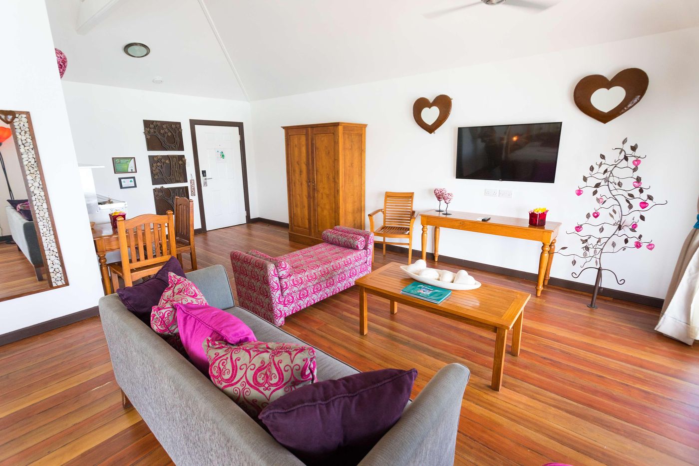 True-Blue-Bay-Boutique-Resort-Room-31