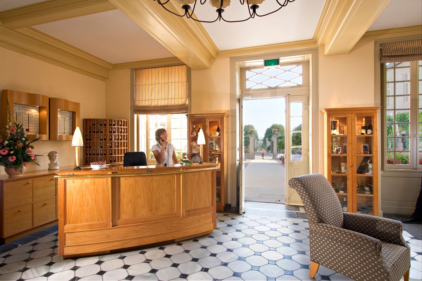 Château de Pizay  - France - Belleville-en-Beaujolais - Lobby - 8