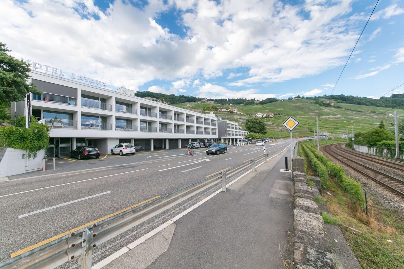 Hotel Lavaux-Switzerland-Cully-General view-5