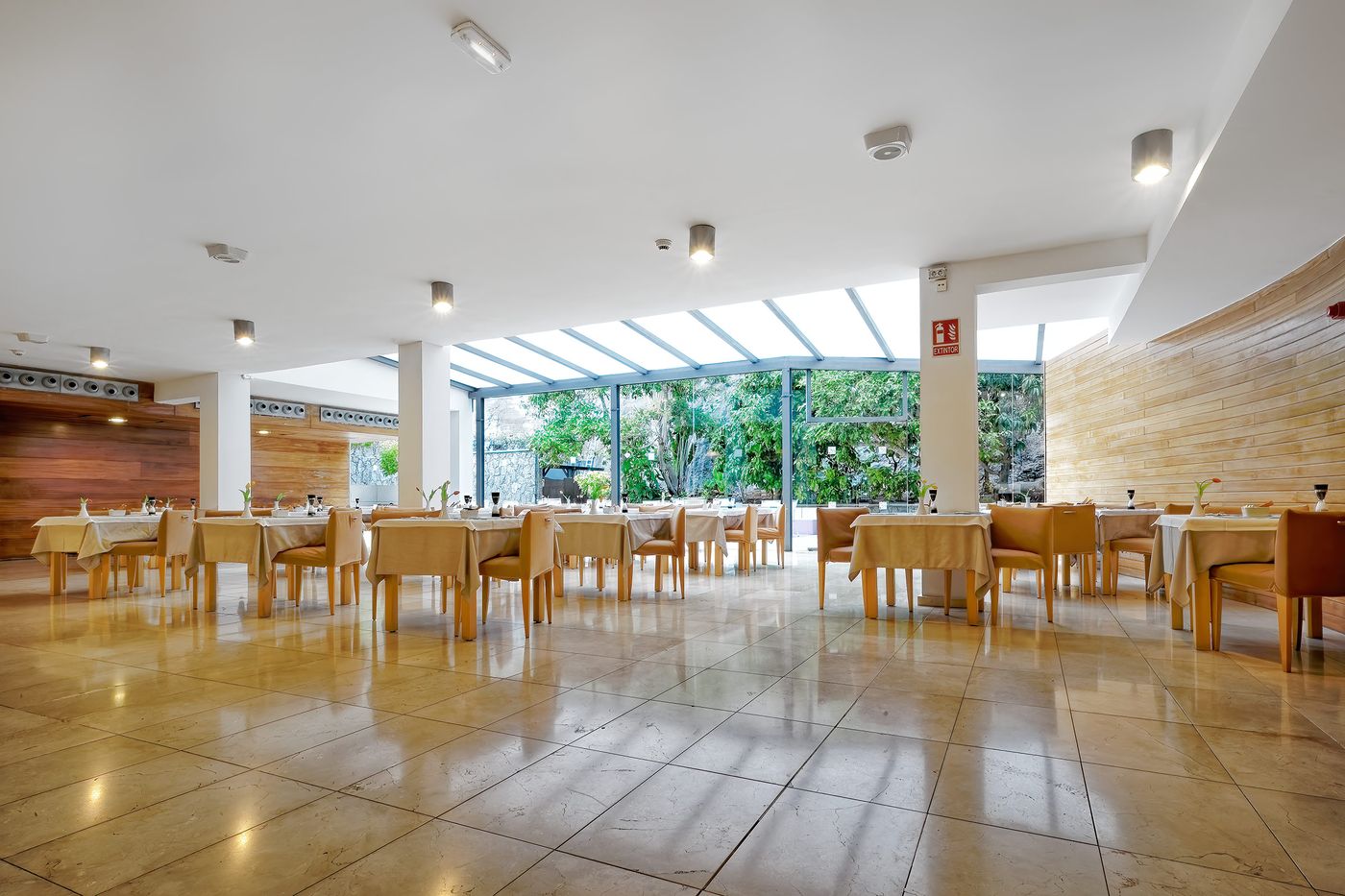 Hotel Morasol Suites