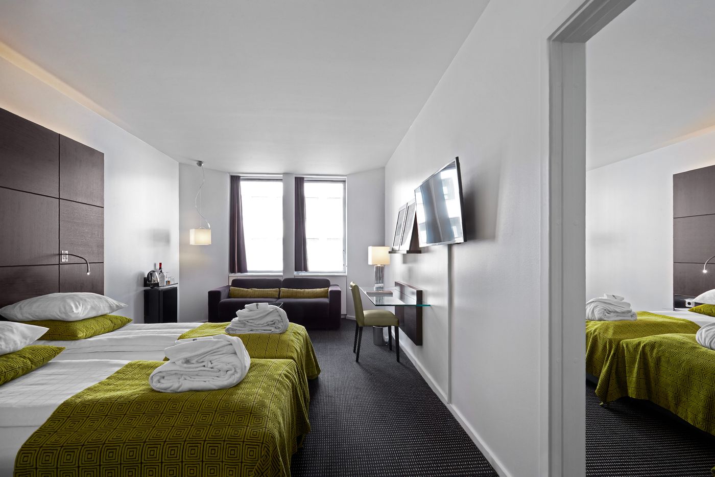 The Square - Denmark - COPENHAGEN - Room - 11