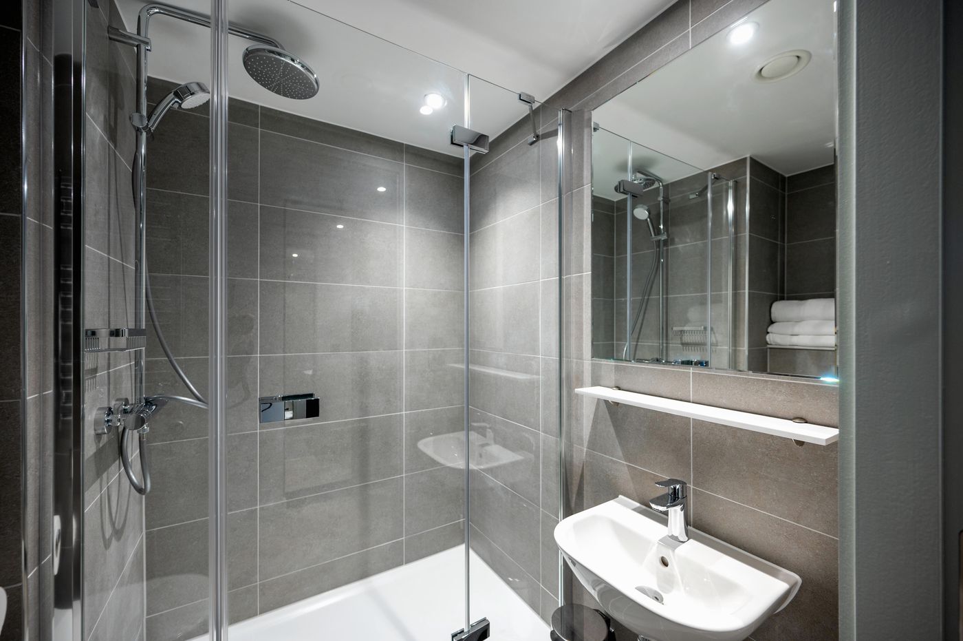 Staycity-Aparthotels-City-Quay-Room-50