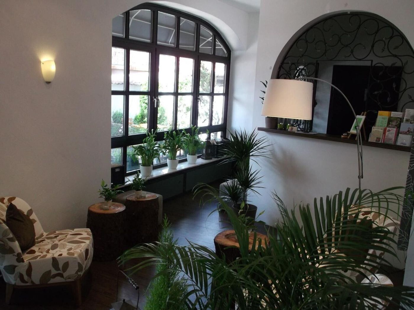 Hotel & Restaurant Hessischer Hof - Germany - HAINBURG - Lobby - 2