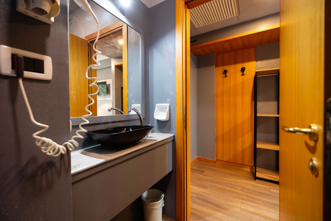 Scheppers-Hotel-Room-54