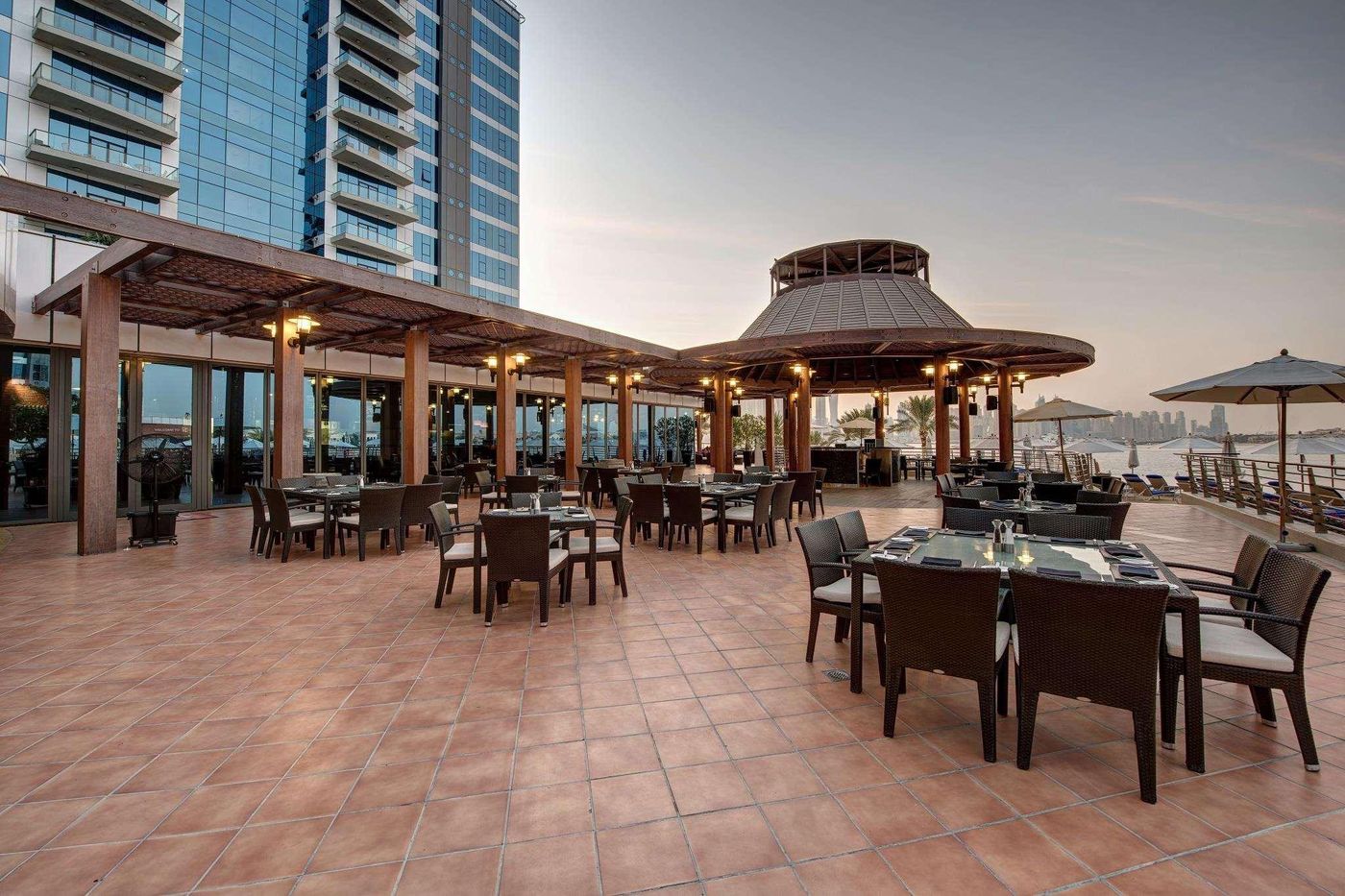 Dukes-The-Palm--a-Royal-Hideaway-Hotel-Beach-19