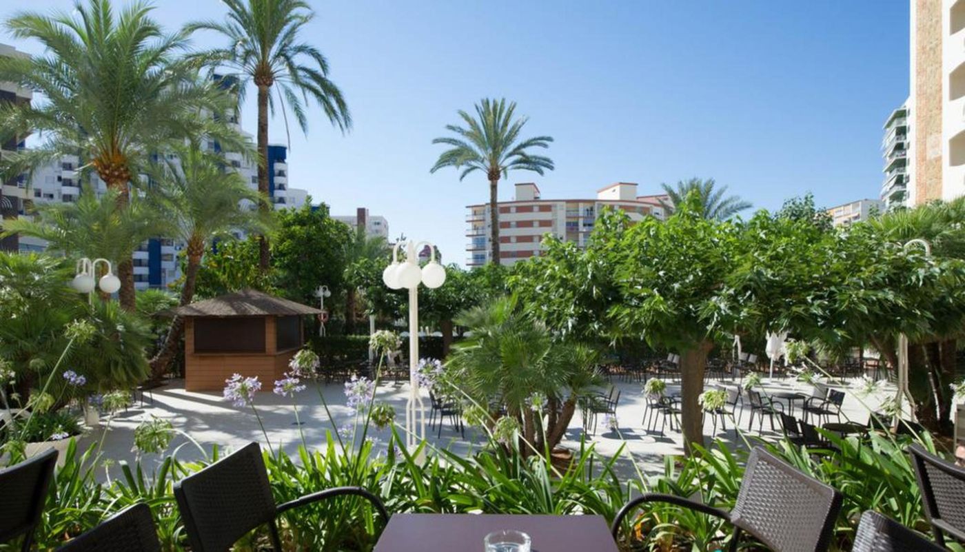 Los-Robles-Terrace-5