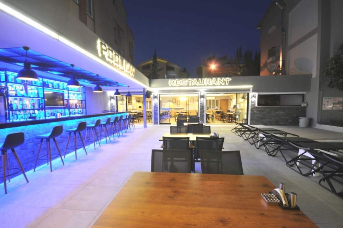 Club Sema Apartments