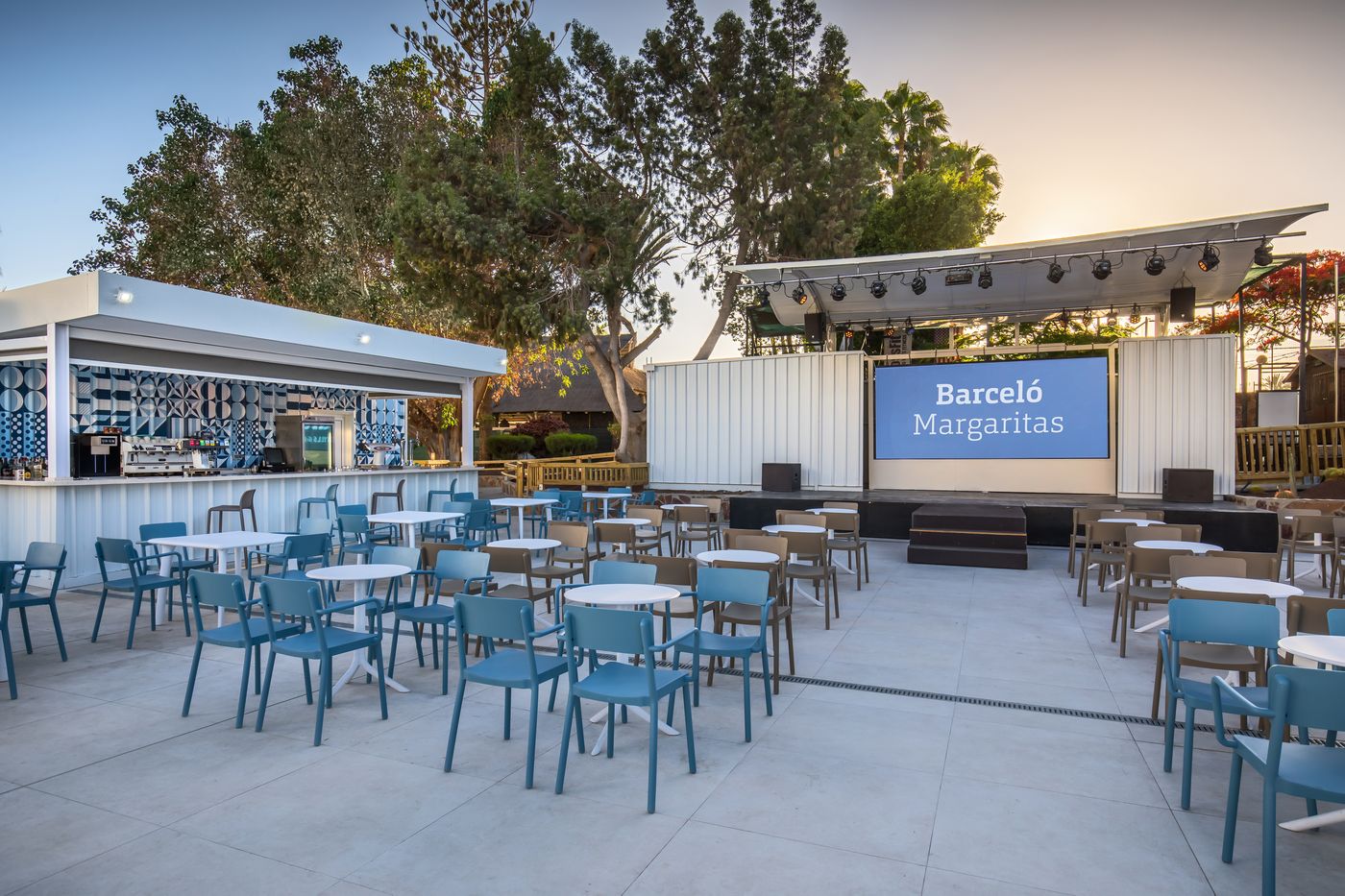 Barcelo Margaritas Royal Level