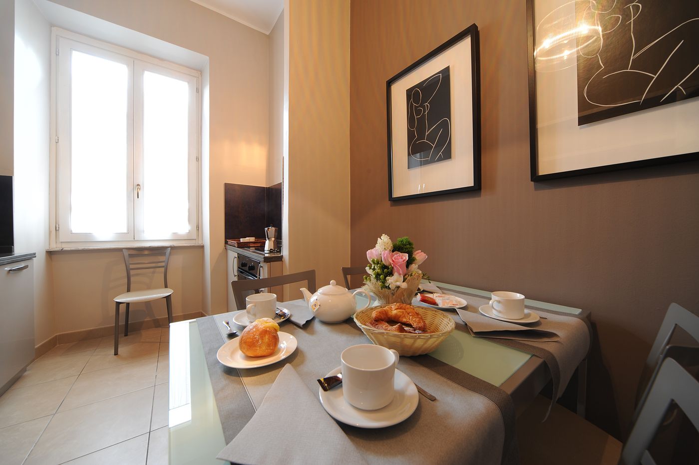 Residence-Trianon-Borgo-Pio-Room-4