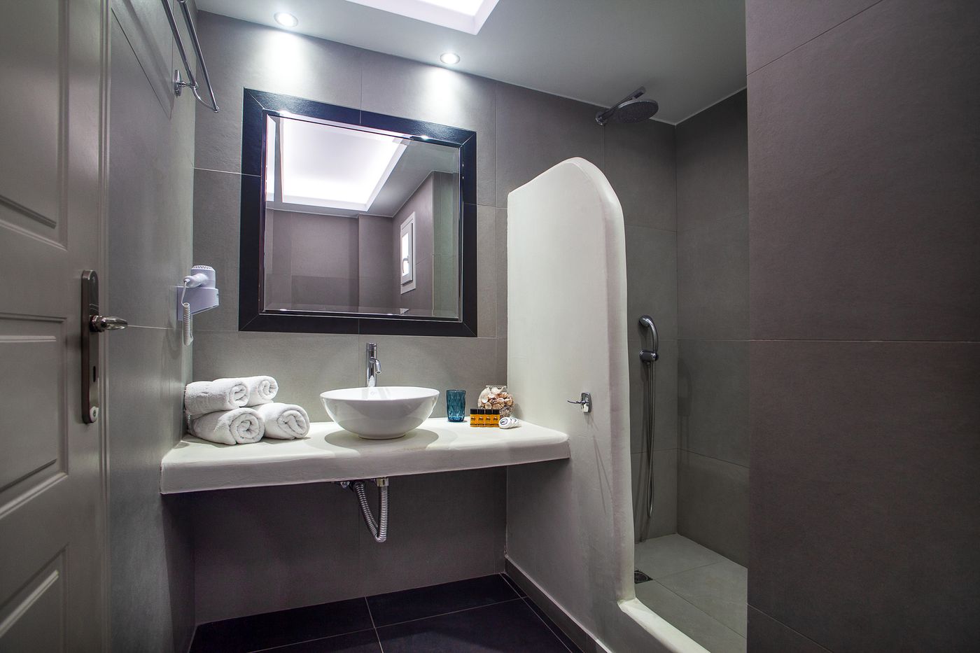 Margarenia-Studios-Room-41