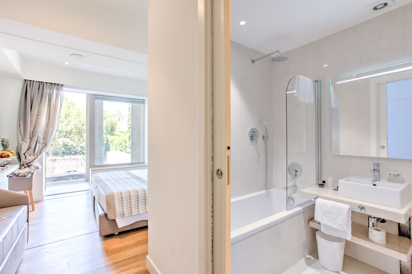 MH-Florence-Hotel---Spa-Room-25