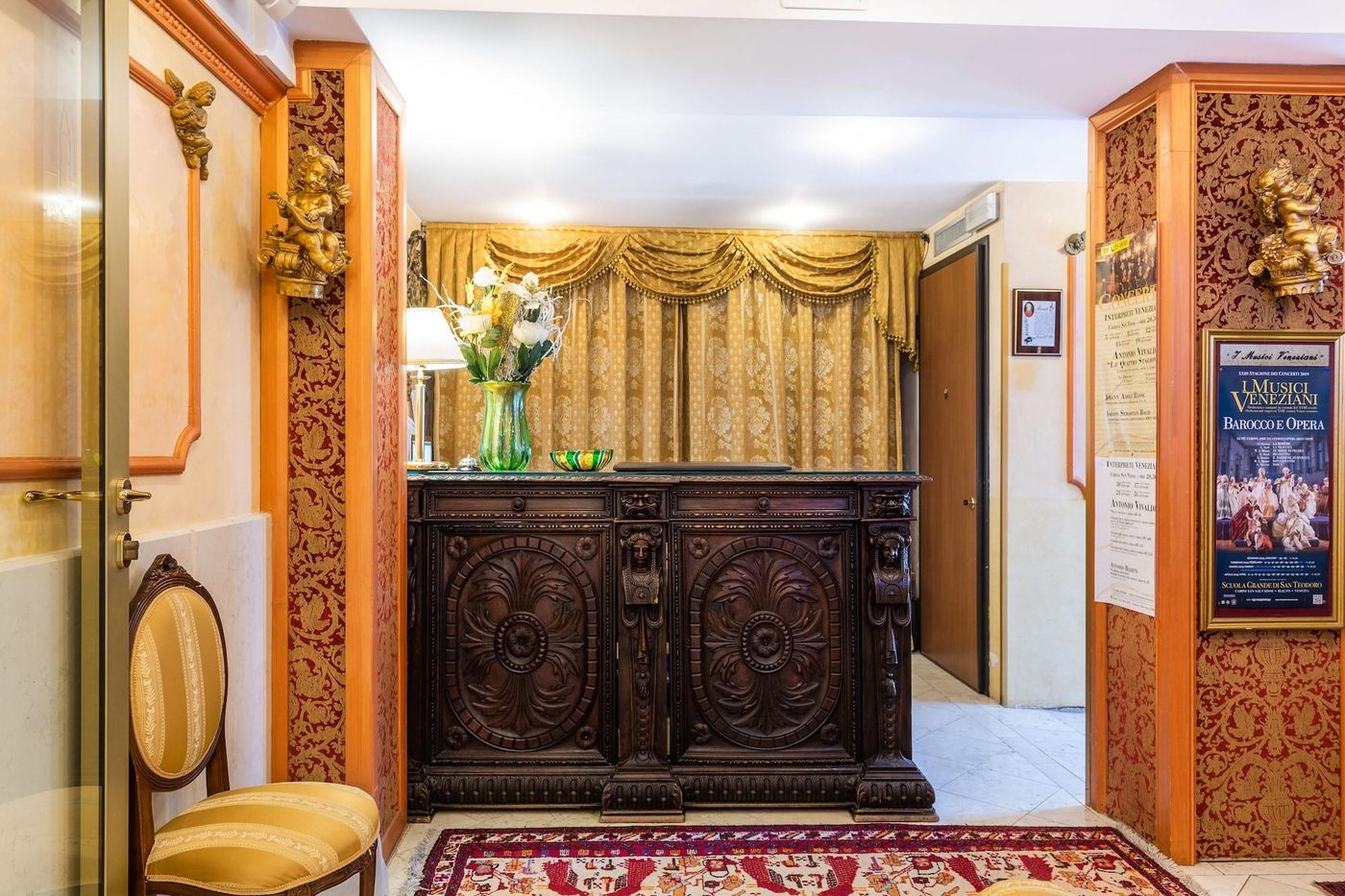 A Tribute To Music-Italy-Venezia-Lobby-5