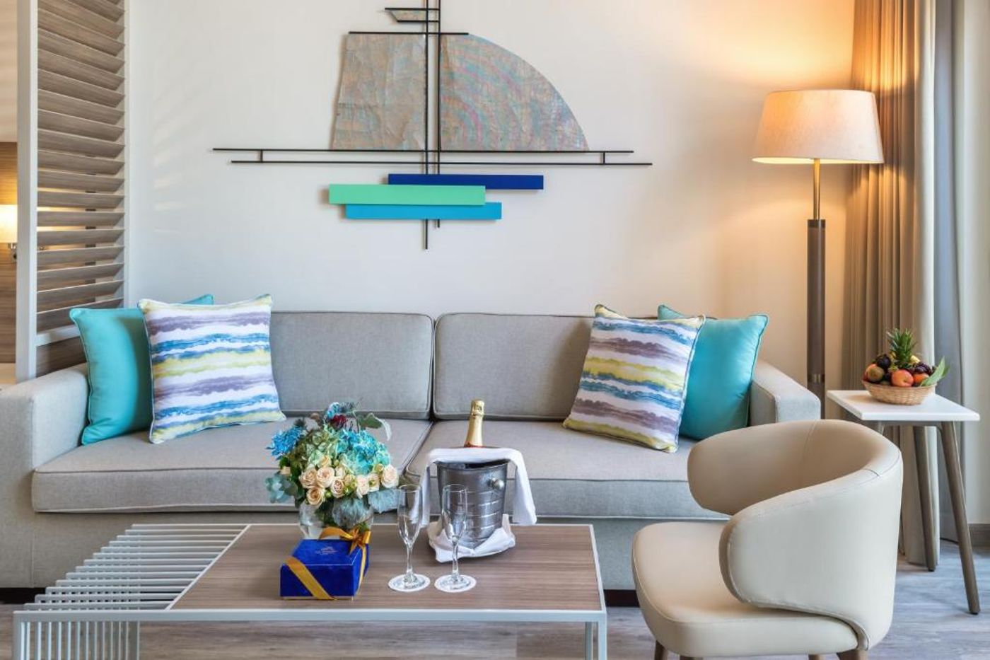 JA-Palm-Tree-Court-Room-37