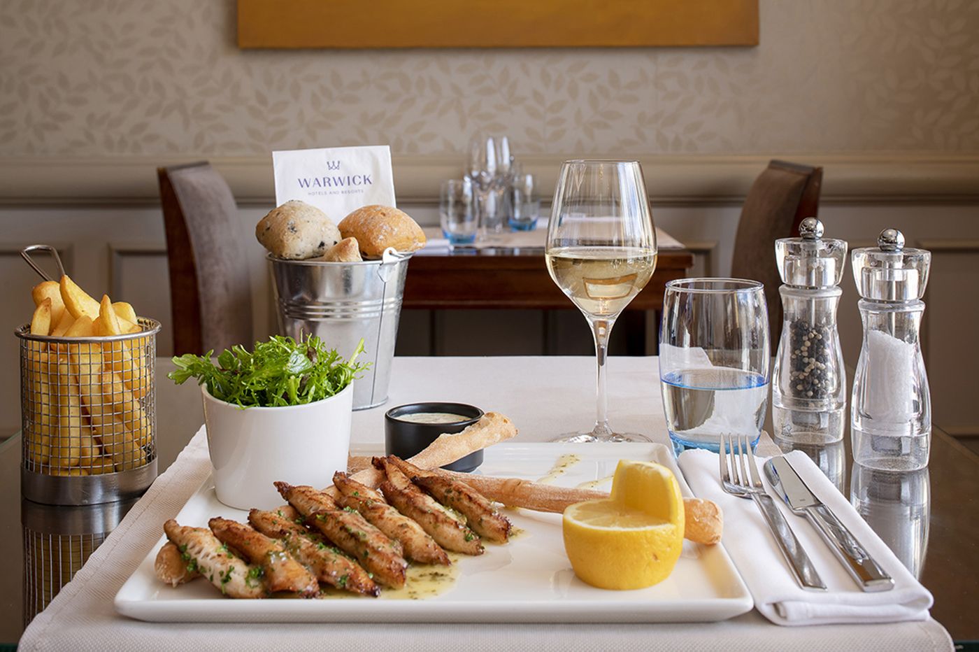 Warwick-Geneva-Restaurant-5