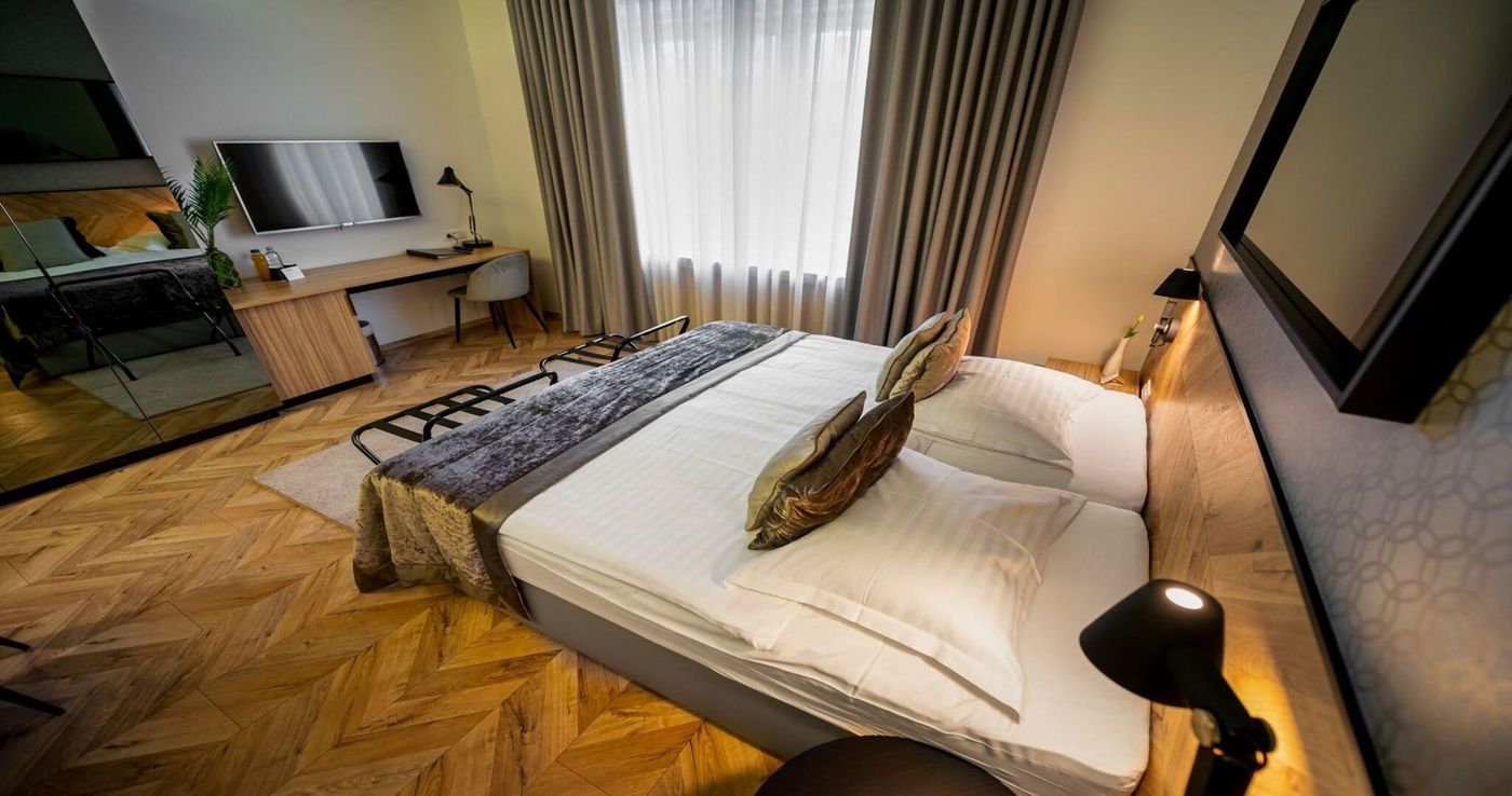 Urban Boutique Hotel-Slovenia-Ljubljana-Room-10