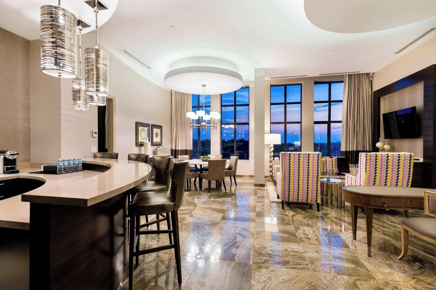 Delta Hotels By Marriott Burnaby Conference Centre-Canada-Burnaby-Room-8