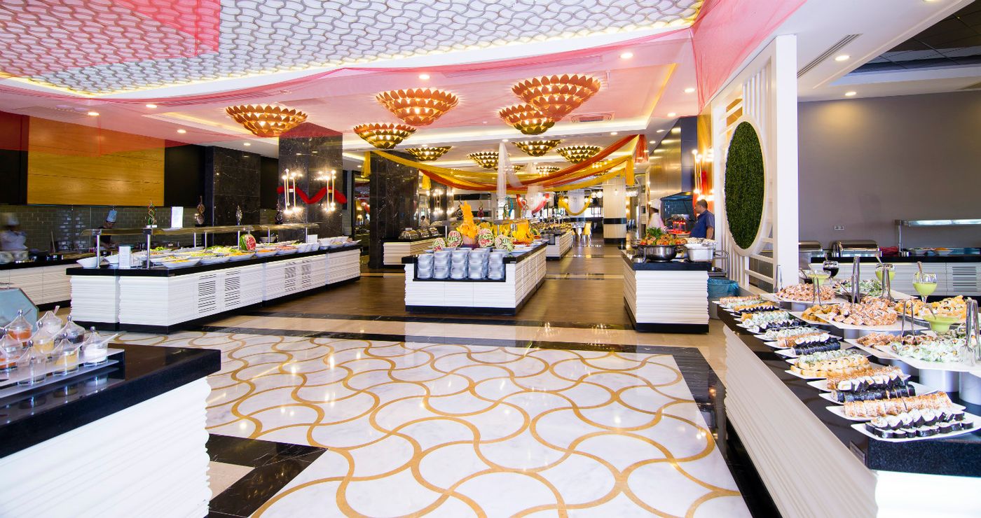 Port River Hotel & Spa