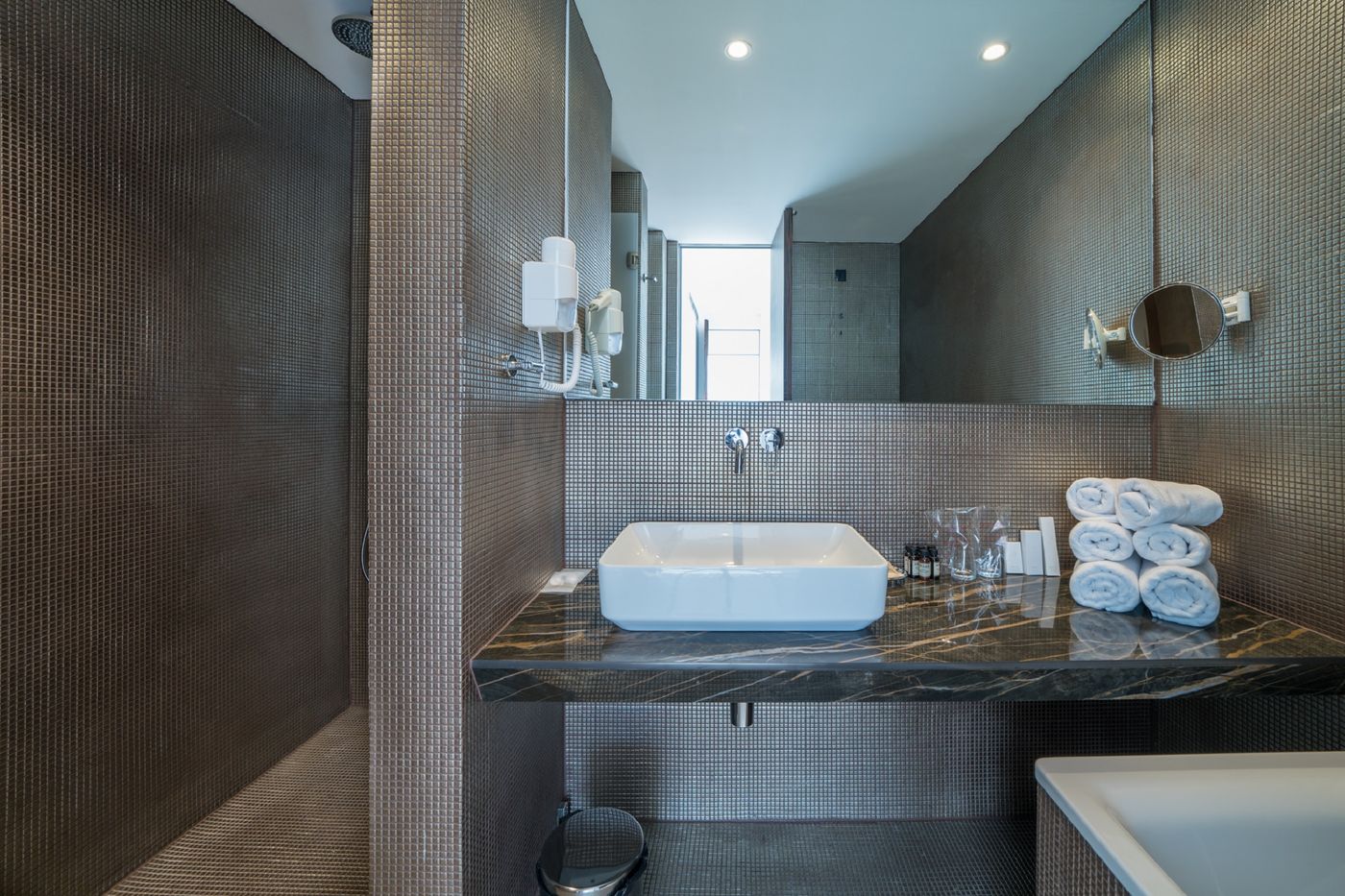 Hotel-Bellevue-Superior-City-Hotel-Room-26