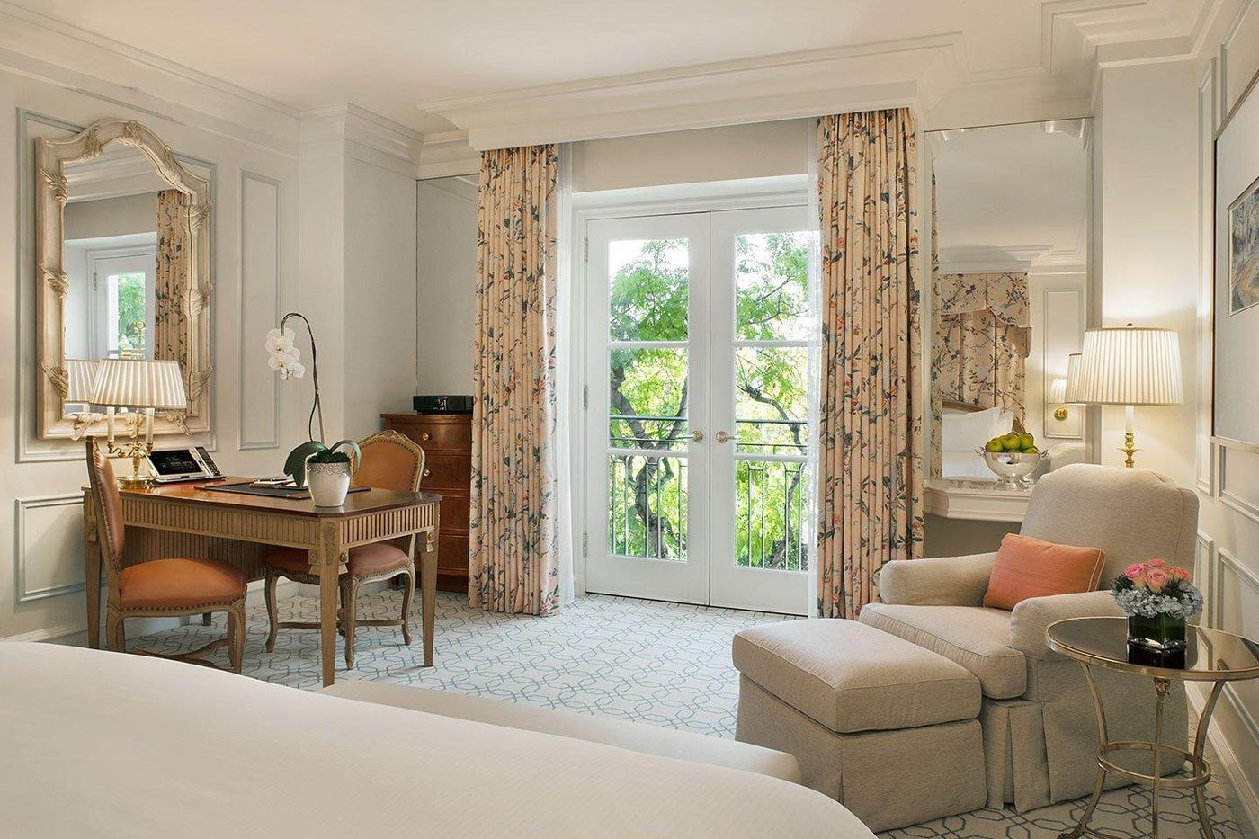 The-Peninsula-Hotel-Beverly-Hills-Room-12