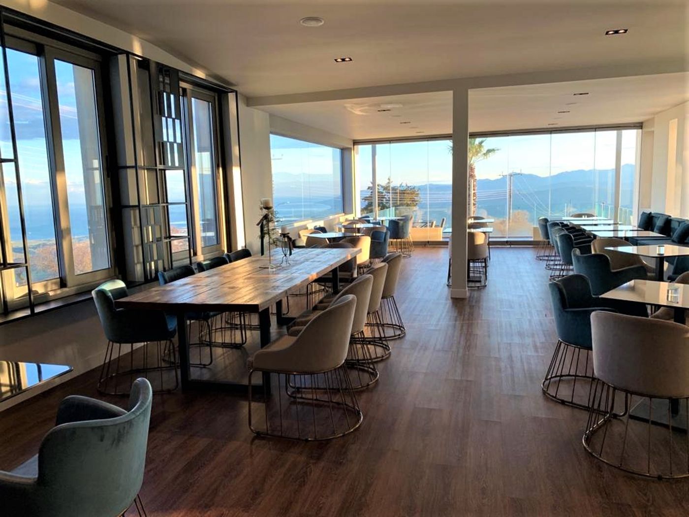 Droushia-Heights-Lobby-41