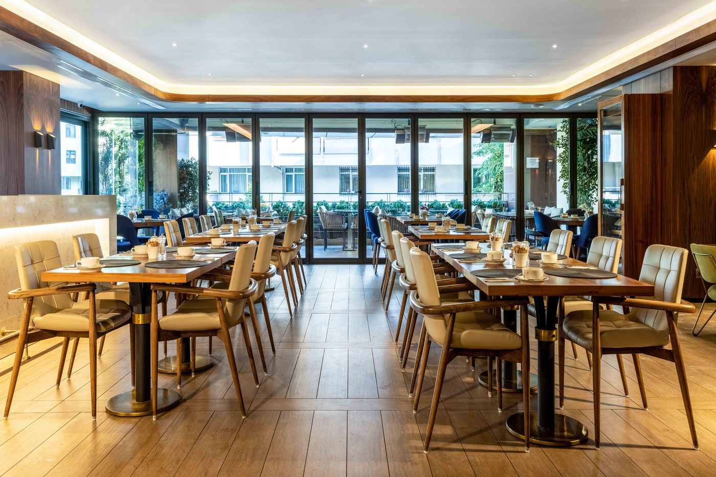 TZL-Suites-Restaurant-55