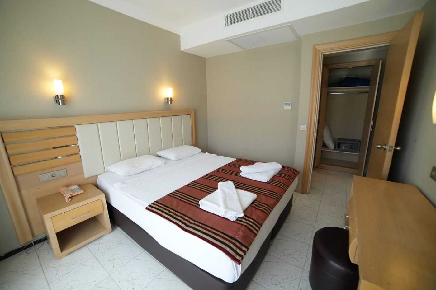 Candan-Apart-Hotel-Room-19