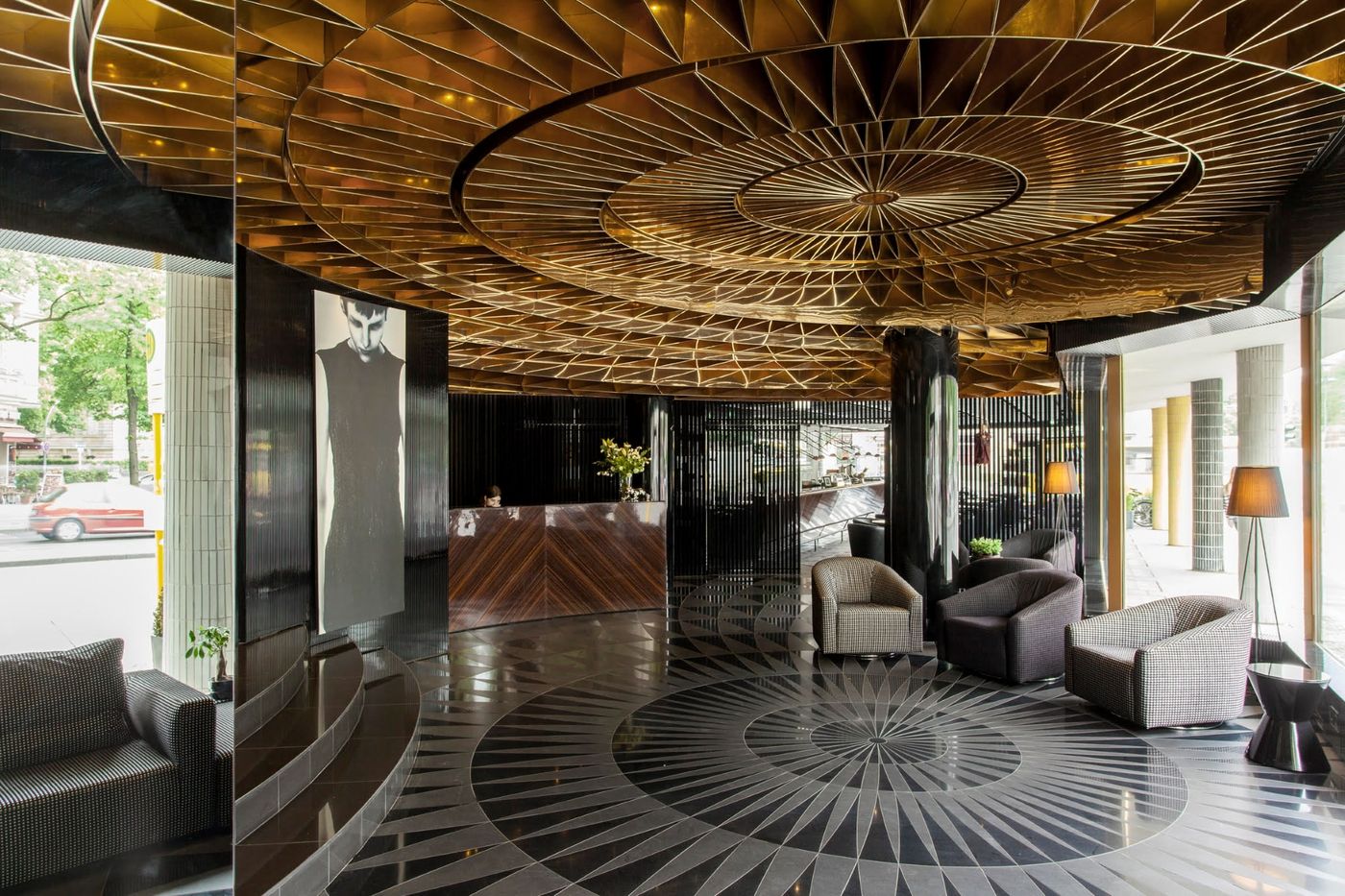 Quentin-Boutique-Hotel-Lobby-5