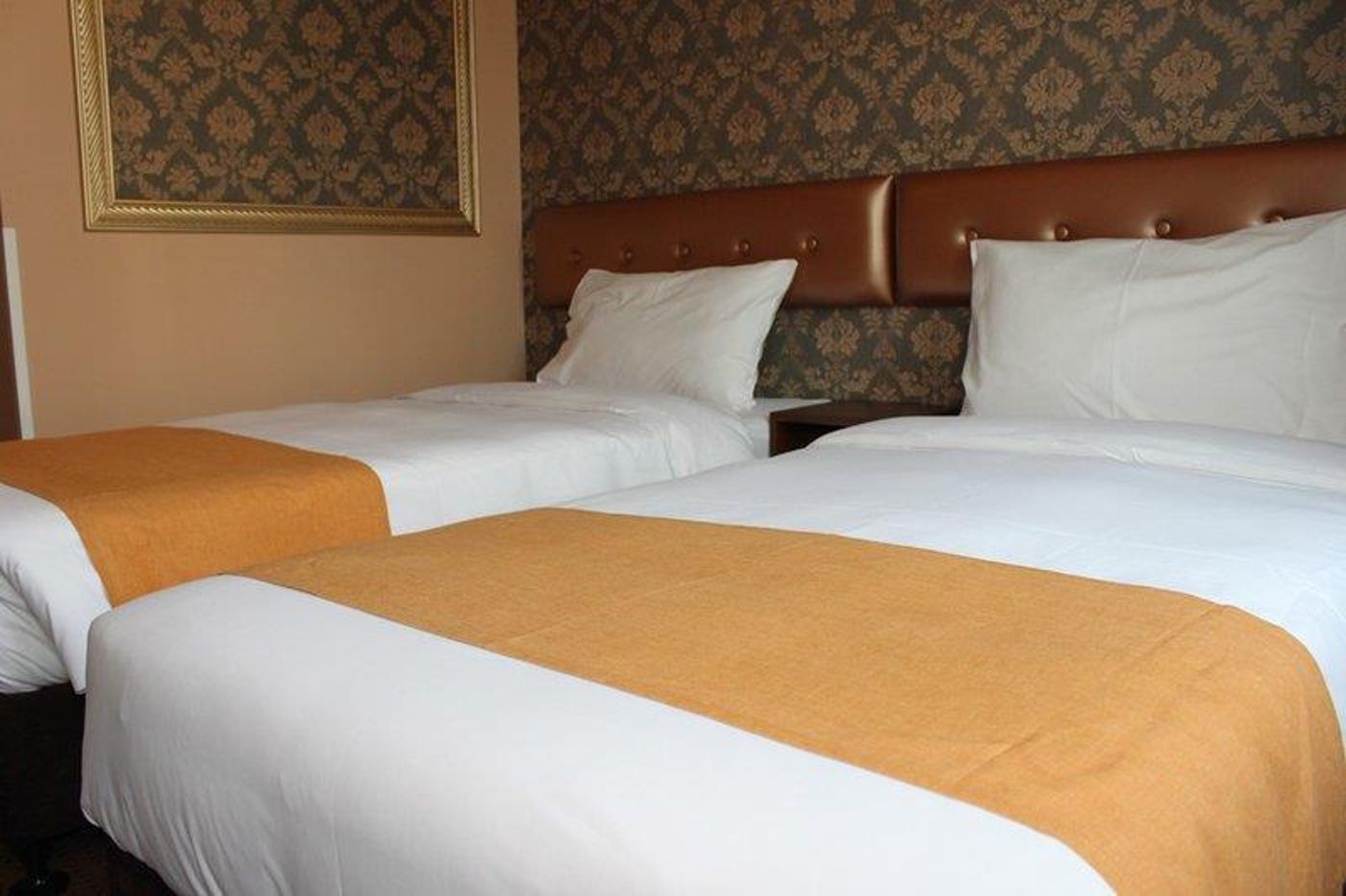 Best-Western-Hotel-Causeway-Bay-Room-9