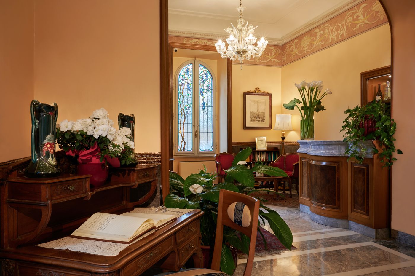 Farnese-Lobby-9