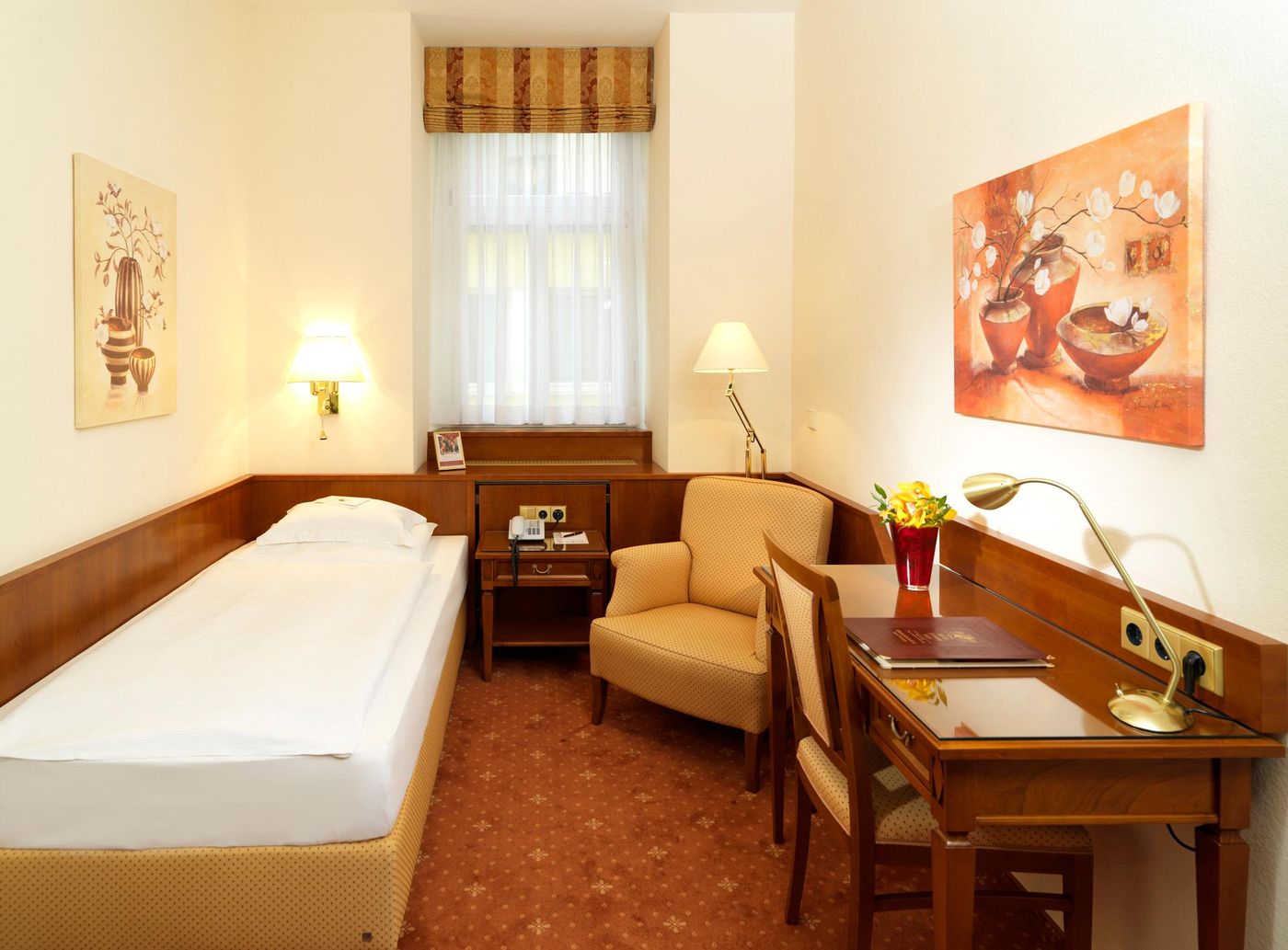 Stefanie - Austria - Vienna - Room - 11