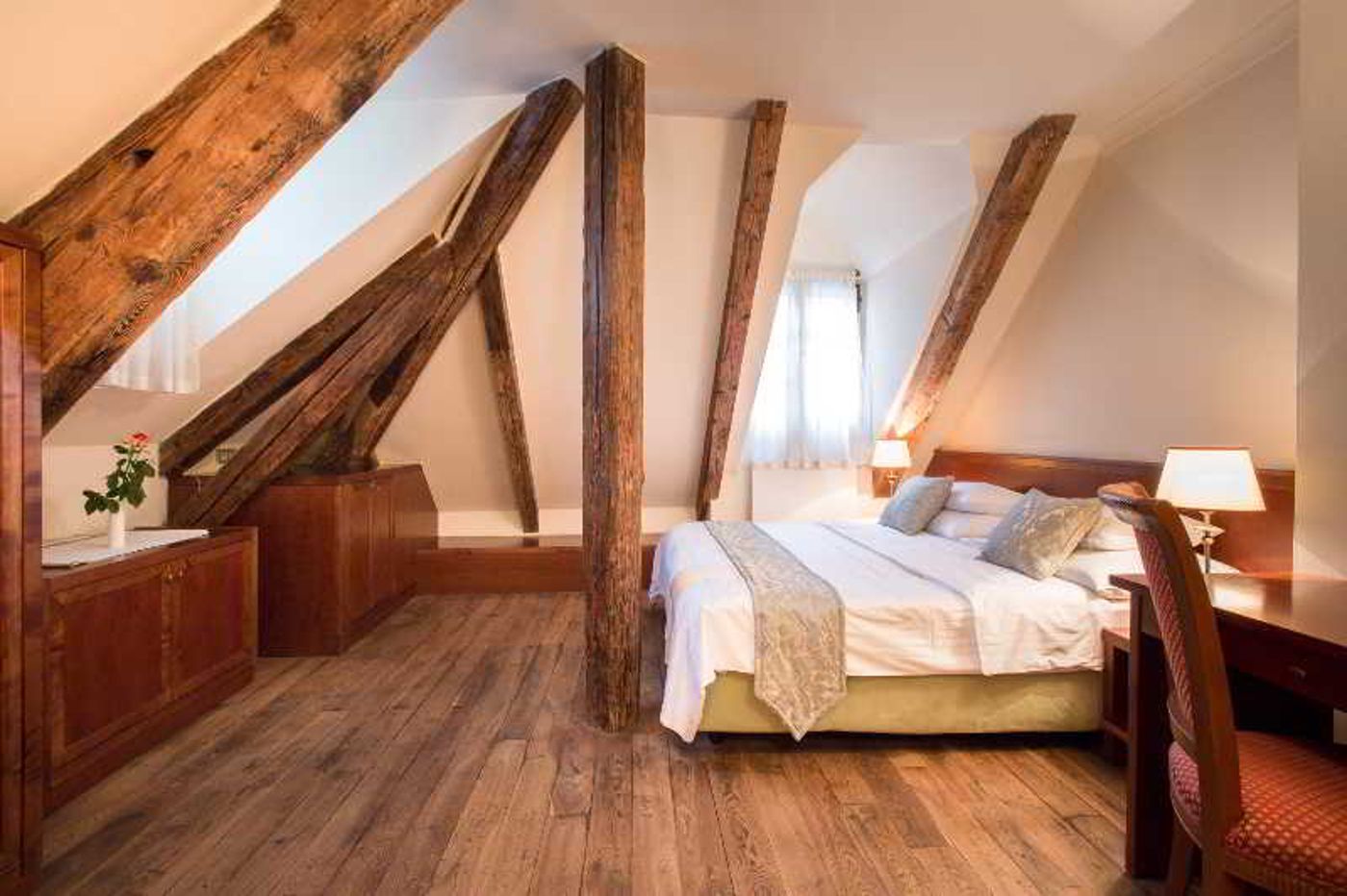 The Nicholas Hotel Residence-Czech Republic-PRAGUE-Room-7