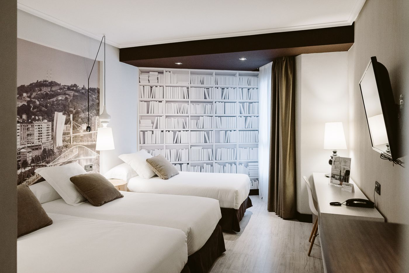 Abando-Spain-BILBAO-Room-10