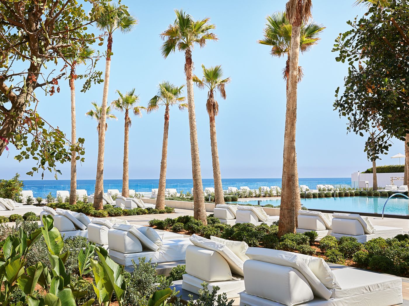 Grecotel-LUXME-White-General-view-12