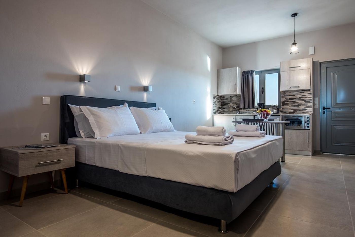 Asteri Suites