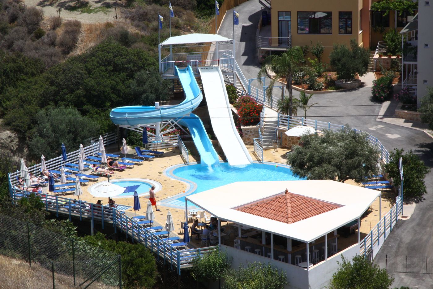 Bellos Apartments & Studios