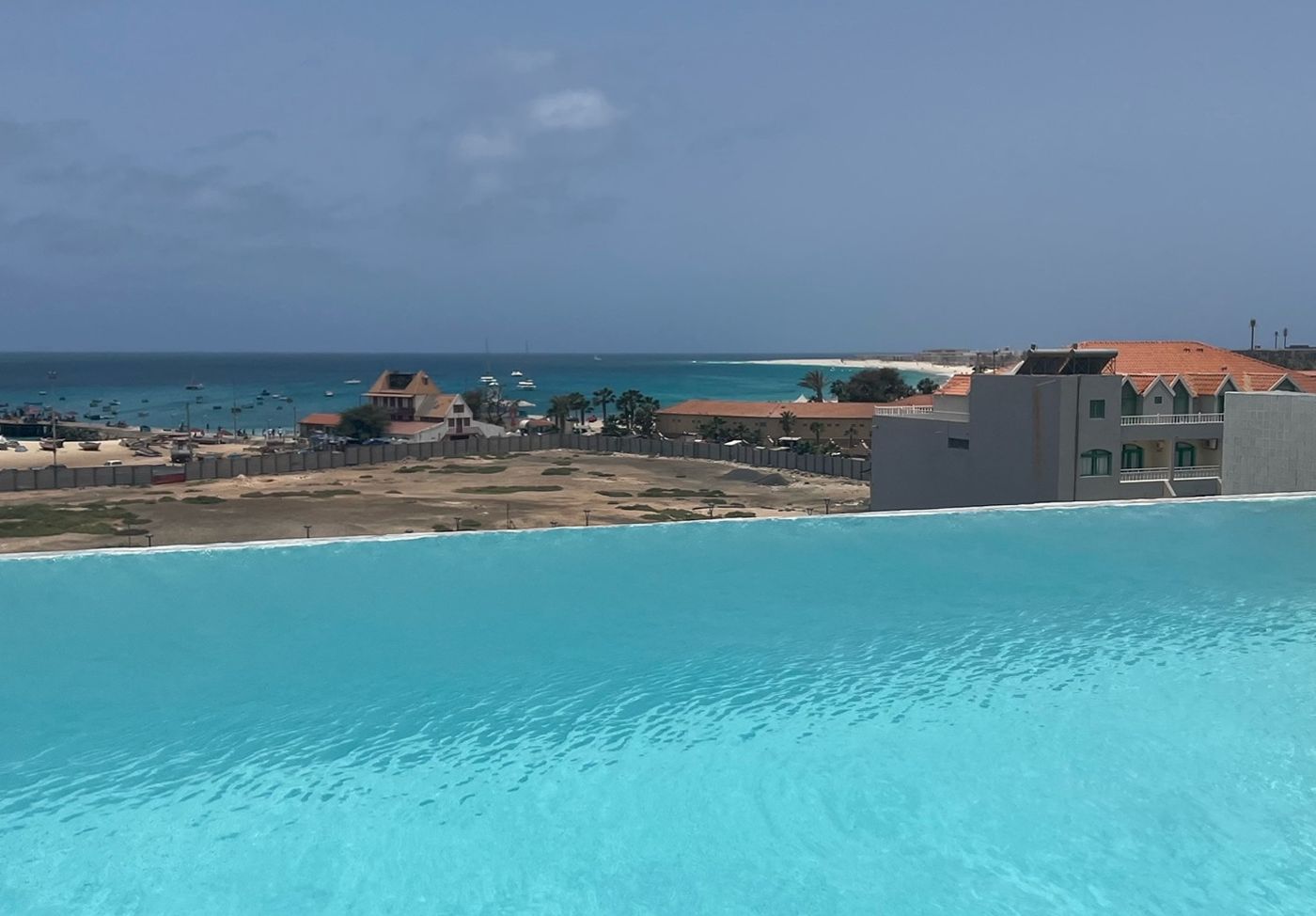 Design Suites Boutique Hotel