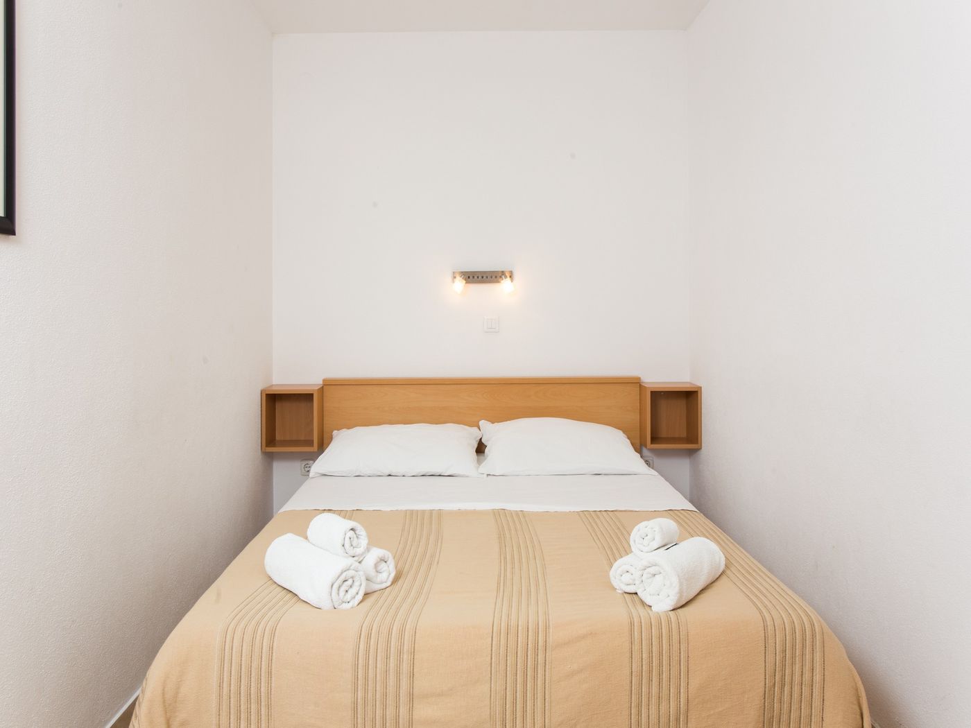 Apartments-Orka-Room-21