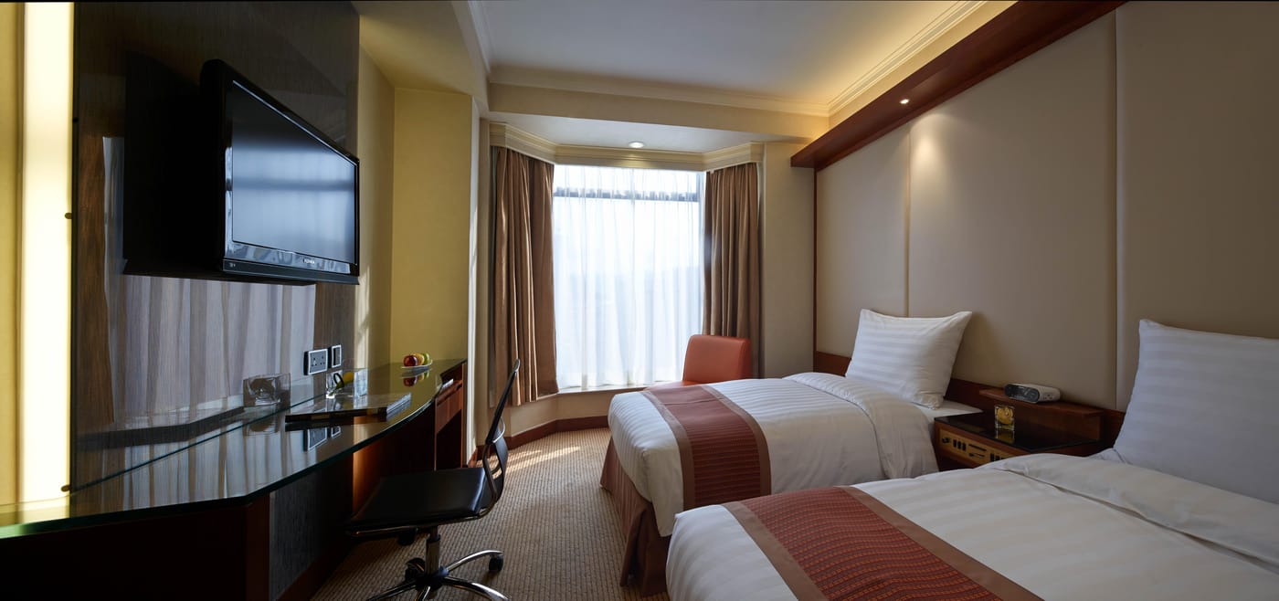 Stanford-Hillview-Room-18