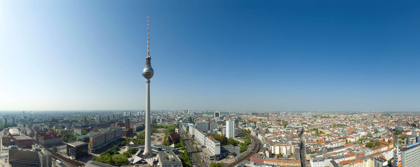 Park-Inn-by-Radisson-Berlin-Alexanderplatz-General-view-89