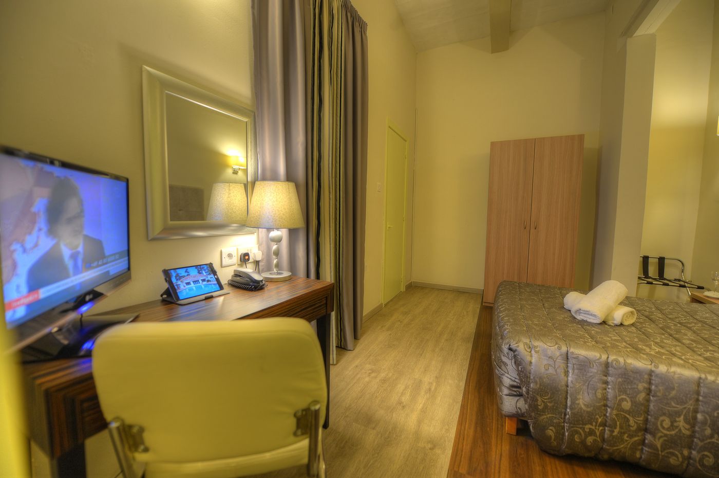 Europa-Hotel-Room-34