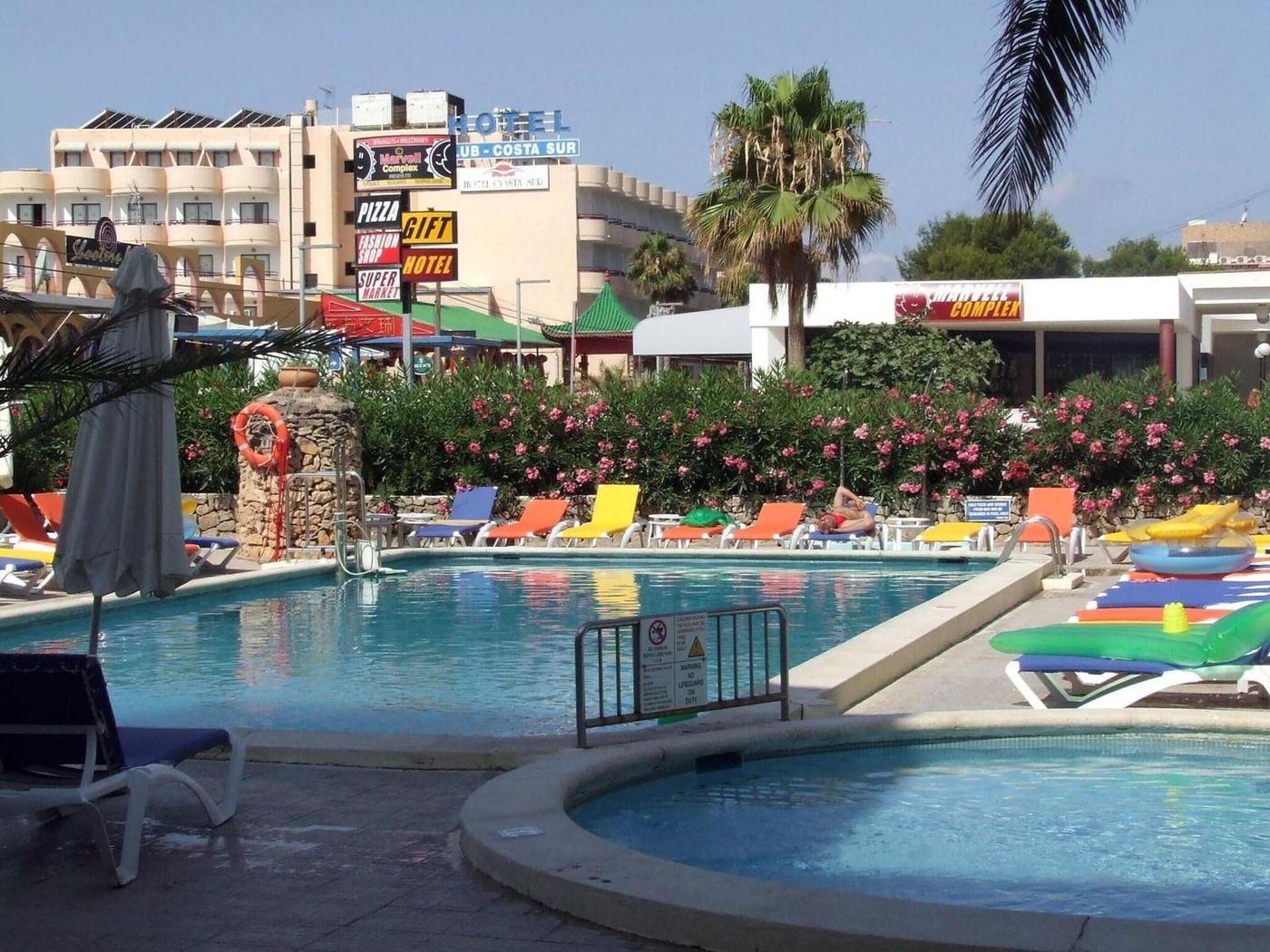 Bahia-de-San-Antonio-Pool-7