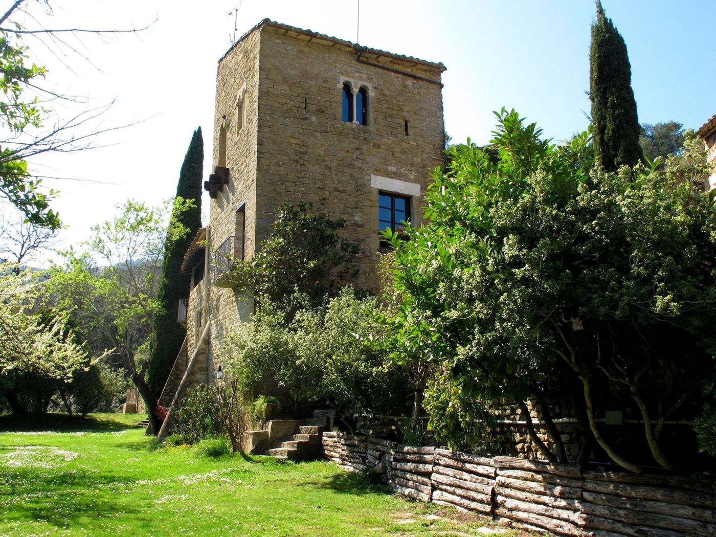 La Sala De Camos-Spain-Camos-General view-2